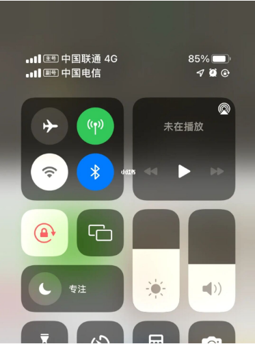 西工苹果手机维修分享iPhone双卡信号解决办法 